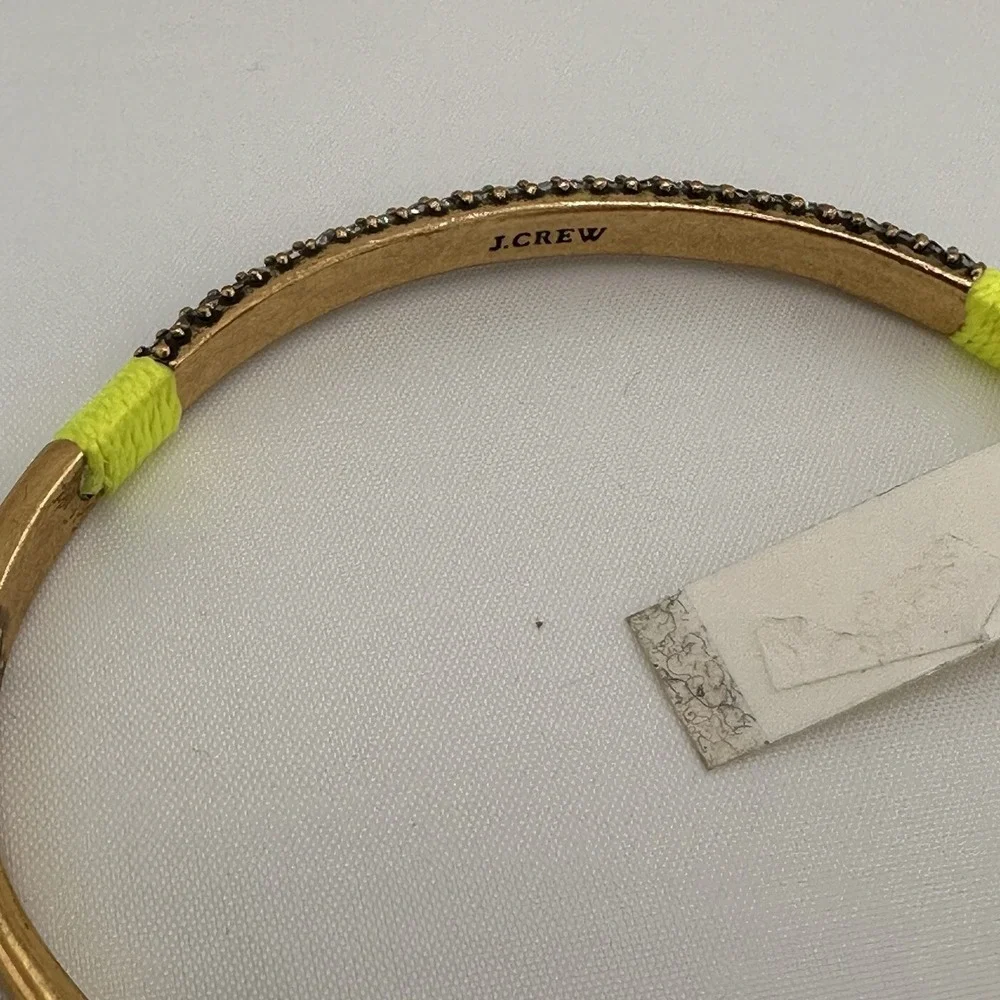 J Crew Black Rhinestone Gold Tone Cuff Bracelet Preppy Boho Classic Party Adjust